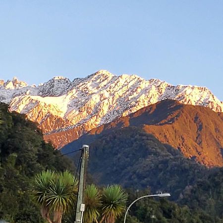 Villa Kea Retreat Franz Josef Esterno foto